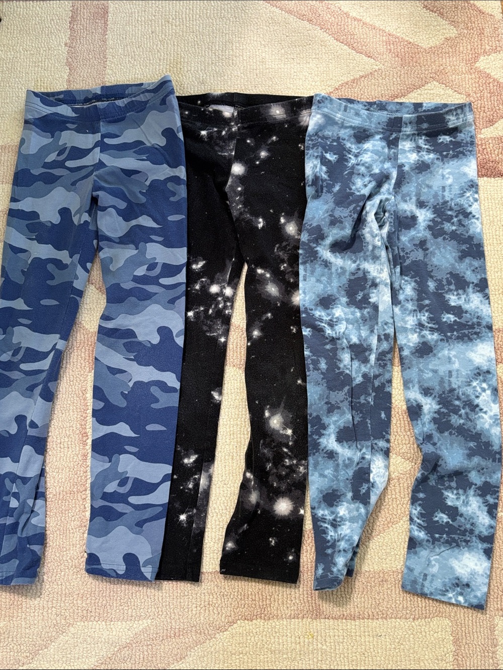 Old Navy Girls' Blue Camo, Black Galaxy & Blue Tie-Dye Leggings 3-Pack